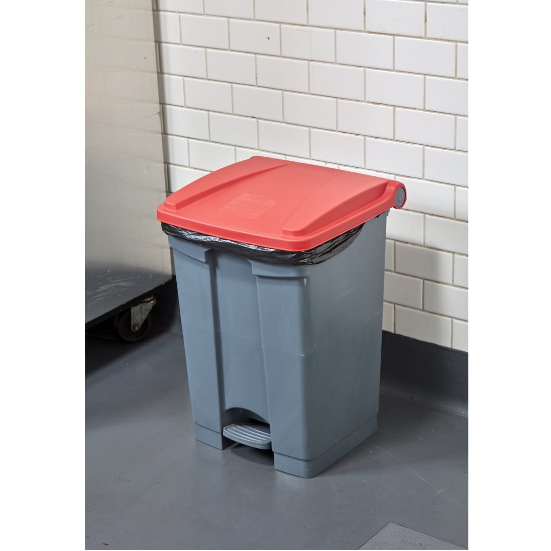 International - Hands - Free Disposal Bin WBFC45LBASE.jpg