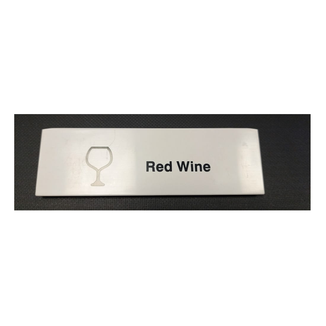 KLIPS_RED-WINE.jpg